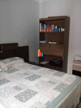 Imagem Casa com 2 Quartos à Venda, 162 m² em Vila Nova Medeiros - Jundiaí Imagem Casa com 2 Quartos à Venda, 162 m² em Vila Nova Medeiros - Jundiaí