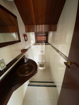 Imagem Casa com 5 Quartos à Venda, 211 m² em Alto - Teresópolis