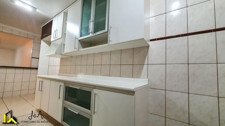 Imagem Casa com 3 Quartos à Venda, 162 m² em Metalúrgicos - Osasco Imagem Casa com 3 Quartos à Venda, 162 m² em Metalúrgicos - Osasco