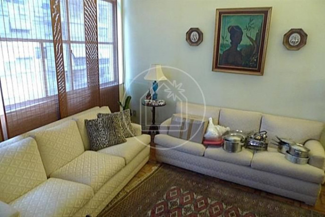 Imagem Apartamento com 4 Quartos à Venda, 230 m² em Copacabana - Rio De Janeiro