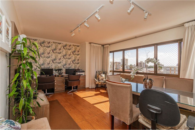Imagem Apartamento com 2 Quartos à Venda, 73 m² em Menino Deus - Porto Alegre Imagem Apartamento com 2 Quartos à Venda, 73 m² em Menino Deus - Porto Alegre