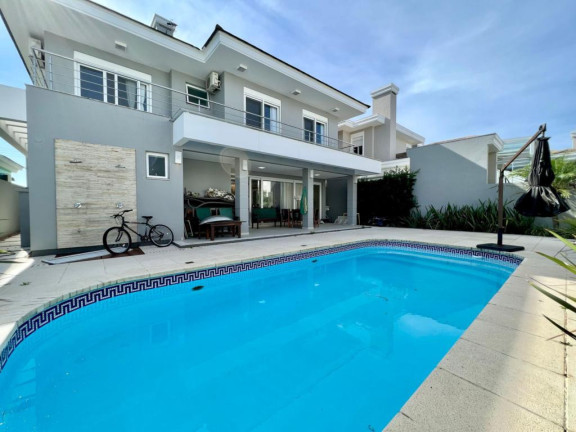 Imagem Casa com 6 Quartos à Venda, 380 m² em -- - Capao Da Canoa Imagem Casa com 6 Quartos à Venda, 380 m² em -- - Capao Da Canoa
