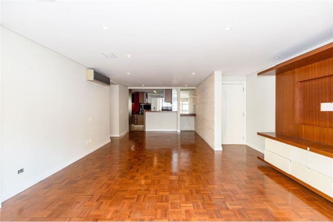 Imagem Apartamento com 3 Quartos à Venda, 158 m² em Moema - São Paulo