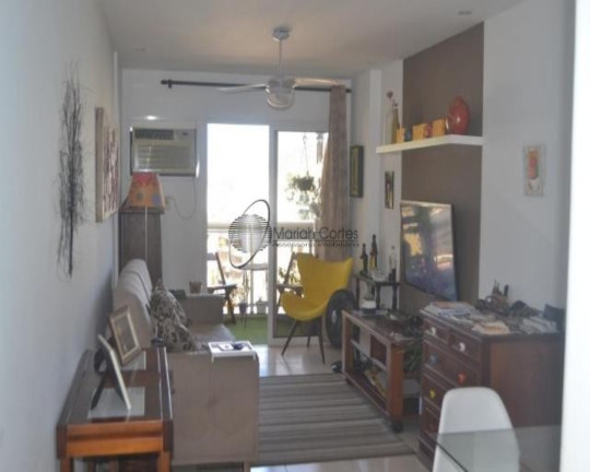 Imagem Imóvel com 2 Quartos à Venda, em Santa Rosa - Niterói Imagem Imóvel com 2 Quartos à Venda, em Santa Rosa - Niterói