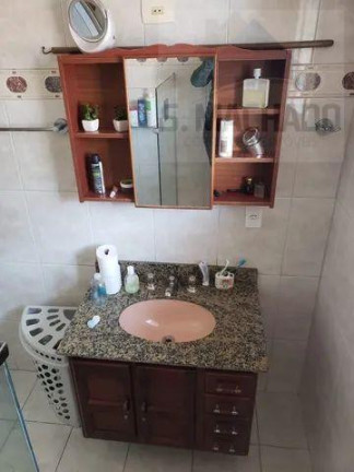 Imagem Casa com 3 Quartos à Venda, 157 m² em Vila Curuça - Santo André