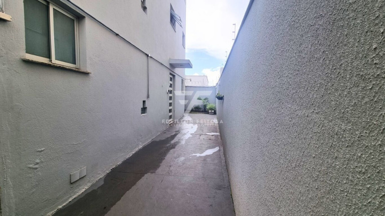 Imagem Apartamento com 2 Quartos à Venda, 50 m² em Santa Mônica - Uberlândia