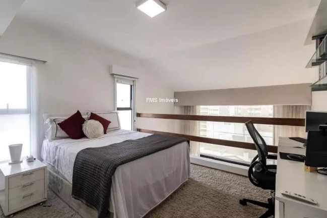 Imagem Imóvel com 1 Quarto à Venda, 75 m² em Itaim Bibi - São Paulo Imagem Imóvel com 1 Quarto à Venda, 75 m² em Itaim Bibi - São Paulo