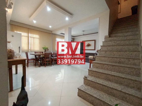 Imagem Casa com 2 Quartos à Venda, 90 m² em Vista Alegre - Rio De Janeiro