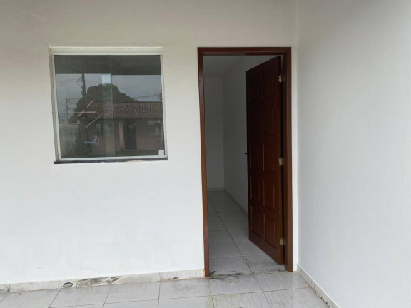 Casa com 1 Quarto para Alugar, 20 m² em Parque Hotel - Araruama