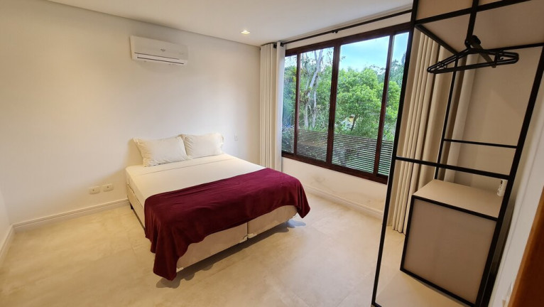 Imagem Casa com 3 Quartos à Venda, em Camburi - São Sebastião Imagem Casa com 3 Quartos à Venda, em Camburi - São Sebastião