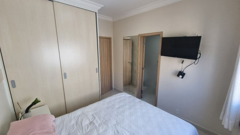 Imagem Apartamento com 3 Quartos à Venda, 150 m² em Pitangueiras - Guarujá Imagem Apartamento com 3 Quartos à Venda, 150 m² em Pitangueiras - Guarujá