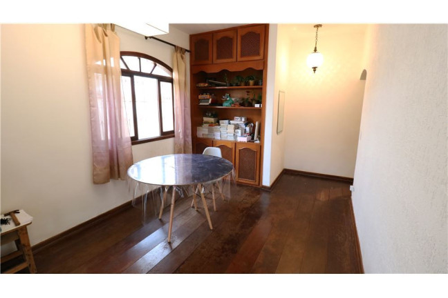 Imagem Casa com 4 Quartos à Venda, em Butantã - São Paulo Imagem Casa com 4 Quartos à Venda, em Butantã - São Paulo