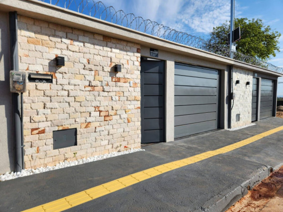 Imagem Casa com 3 Quartos à Venda, 155 m² em Setor Faiçalville - Goiânia Imagem Casa com 3 Quartos à Venda, 155 m² em Setor Faiçalville - Goiânia
