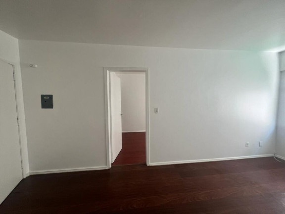 Imagem Apartamento com 1 Quarto à Venda, 60 m² em Independência - Porto Alegre Imagem Apartamento com 1 Quarto à Venda, 60 m² em Independência - Porto Alegre