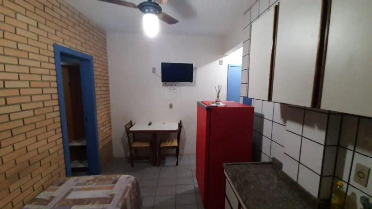 Imagem Imóvel com 1 Quarto para Alugar,  em Canasvieiras - Florianópolis