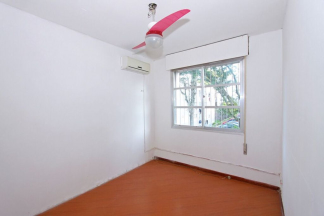 Imagem Imóvel com 4 Quartos à Venda, 77 m² em Teresópolis - Porto Alegre Imagem Imóvel com 4 Quartos à Venda, 77 m² em Teresópolis - Porto Alegre
