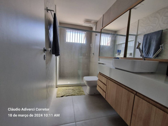Imagem Casa com 4 Quartos à Venda, 330 m² em Itapuã - Vila Velha