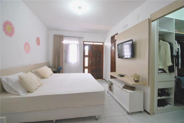 Imagem Casa com 4 Quartos à Venda, 180 m² em José De Alencar - Fortaleza Imagem Casa com 4 Quartos à Venda, 180 m² em José De Alencar - Fortaleza