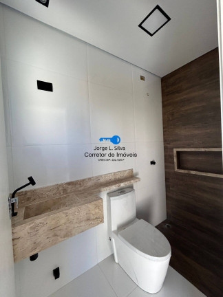 Imagem Sobrado com 3 Quartos à Venda, 126 m² em Villas Do Jaguari - Santana De Parnaíba