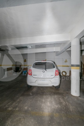 Imagem Apartamento com 3 Quartos à Venda, 130 m² em Moinhos De Vento - Porto Alegre Imagem Apartamento com 3 Quartos à Venda, 130 m² em Moinhos De Vento - Porto Alegre
