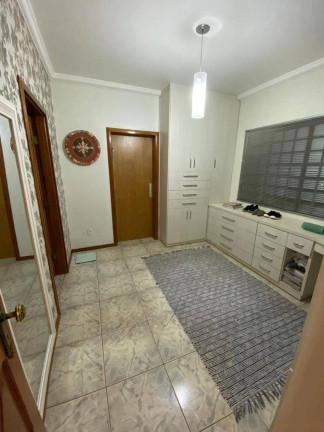 Imagem Casa com 5 Quartos à Venda, 1.250 m² em Jardim Dos Estados - Várzea Grande Imagem Casa com 5 Quartos à Venda, 1.250 m² em Jardim Dos Estados - Várzea Grande
