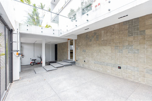 Imagem Casa com 4 Quartos à Venda, em Morumbi - São Paulo Imagem Casa com 4 Quartos à Venda, em Morumbi - São Paulo