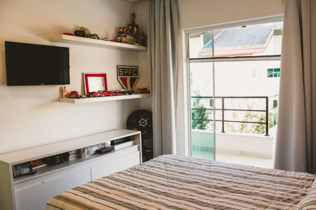 Imagem Casa com 5 Quartos à Venda ou Locação, 550 m² em Condomínio Residencial Jaguary - São José Dos Campos