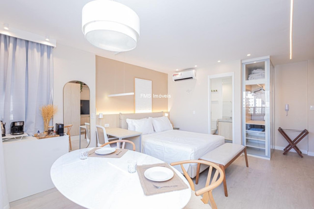 Imagem Imóvel com 1 Quarto para Alugar, 29 m² em Itaim Bibi - São Paulo Imagem Imóvel com 1 Quarto para Alugar, 29 m² em Itaim Bibi - São Paulo