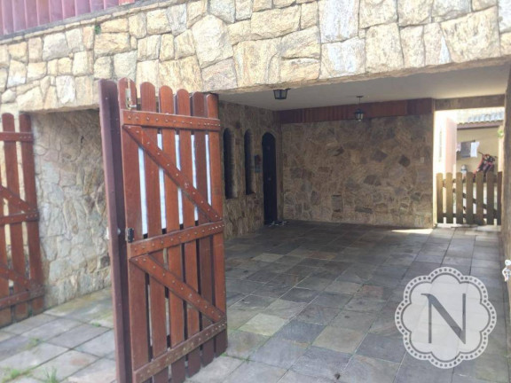 Imagem Sobrado com 4 Quartos à Venda, 250 m² em Tupy - Itanhaém Imagem Sobrado com 4 Quartos à Venda, 250 m² em Tupy - Itanhaém