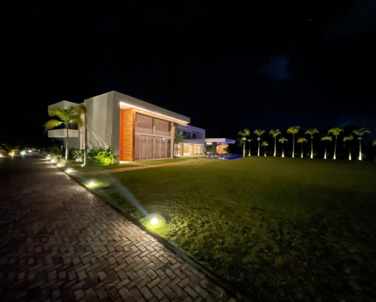 Casa com 5 Quartos à Venda, 1.870 m² em Portão - Lauro De Freitas