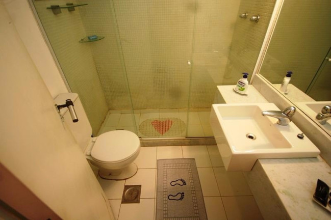 Imagem Imóvel com 1 Quarto para Temporada, 45 m² em Copacabana - Rio De Janeiro Imagem Imóvel com 1 Quarto para Temporada, 45 m² em Copacabana - Rio De Janeiro