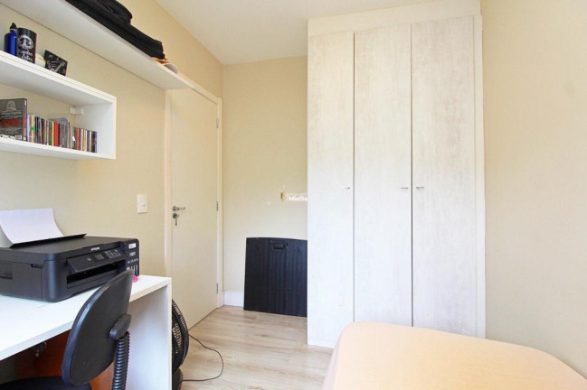Imagem Imóvel com 3 Quartos à Venda, 61 m² em Cavalhada - Porto Alegre Imagem Imóvel com 3 Quartos à Venda, 61 m² em Cavalhada - Porto Alegre