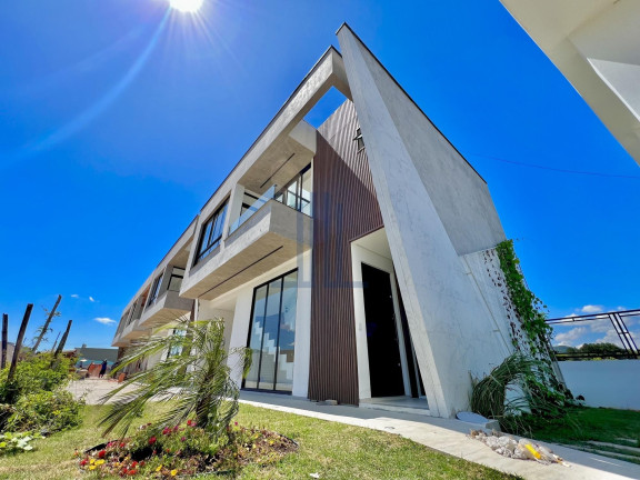 Imagem Casa de Condomínio com 3 Quartos à Venda, 119 m² em Diácono João Luiz Pozzobon - Santa Maria Imagem Casa de Condomínio com 3 Quartos à Venda, 119 m² em Diácono João Luiz Pozzobon - Santa Maria