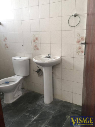Imagem Casa com 3 Quartos à Venda, 235 m² em Centro - Jacareí Imagem Casa com 3 Quartos à Venda, 235 m² em Centro - Jacareí