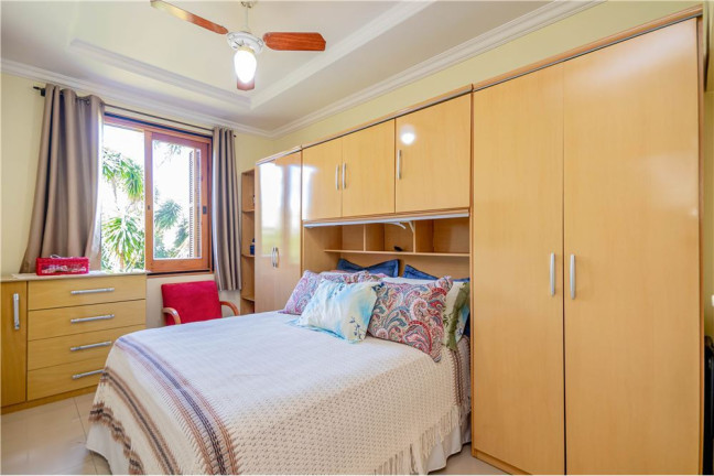 Imagem Apartamento com 3 Quartos à Venda, 94 m² em Petrópolis - Porto Alegre Imagem Apartamento com 3 Quartos à Venda, 94 m² em Petrópolis - Porto Alegre