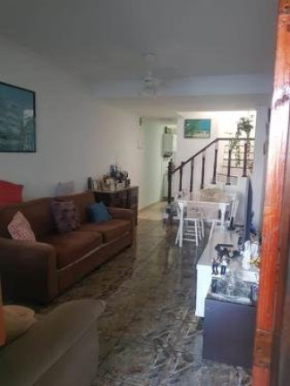 Imagem Casa com 2 Quartos à Venda, 83 m² em Flórida - Praia Grande