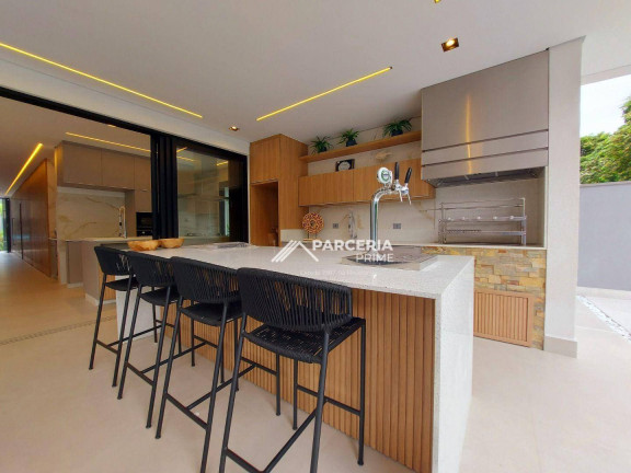 Imagem Casa com 6 Quartos à Venda, 391 m² em Riviera Módulo 16 - Bertioga Imagem Casa com 6 Quartos à Venda, 391 m² em Riviera Módulo 16 - Bertioga