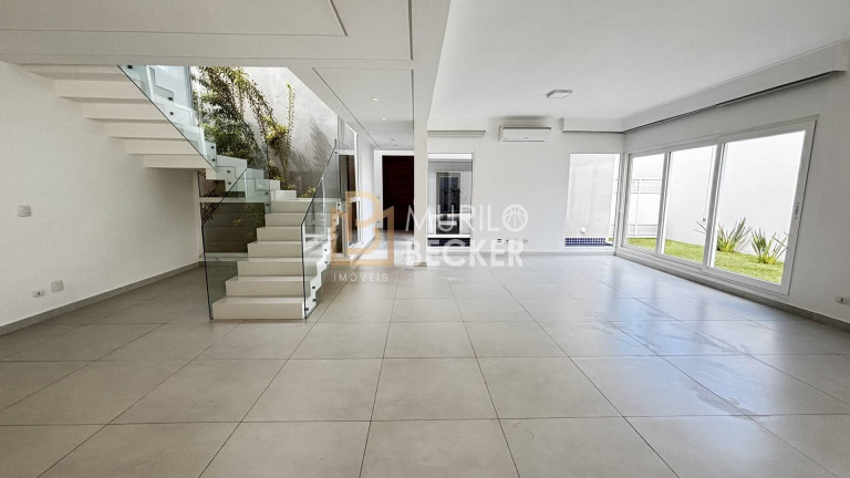Casa de Condomínio com 5 Quartos para Alugar, 385 m² em Urbanova - São José Dos Campos