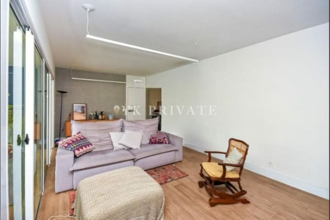 Imagem Apartamento com 3 Quartos à Venda, 135 m² em Sumaré - São Paulo