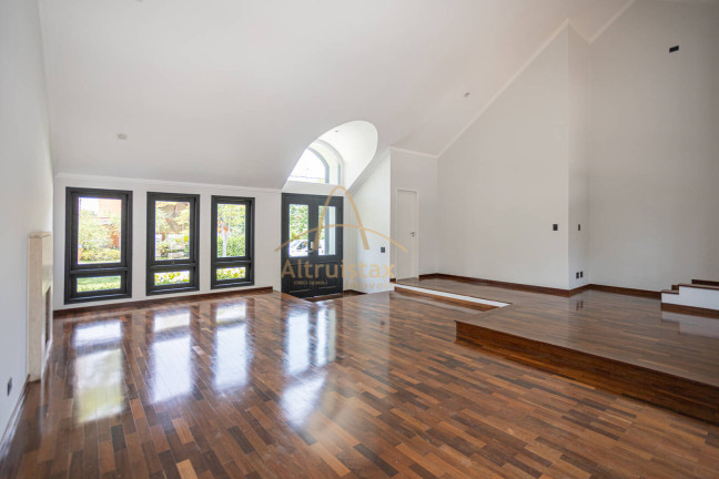 Imagem Casa com 5 Quartos à Venda, 354 m² em Alphaville - Santana De Parnaíba Imagem Casa com 5 Quartos à Venda, 354 m² em Alphaville - Santana De Parnaíba