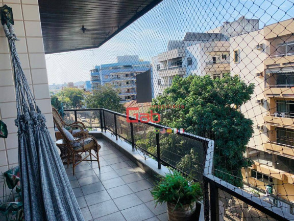 Apartamento com 3 Quartos à Venda, 105 m² em Braga - Cabo Frio