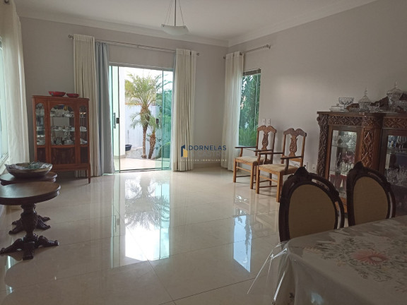 Imagem Casa com 4 Quartos à Venda, 800 m² em Setor Habitacional Vicente Pires - Brasília Imagem Casa com 4 Quartos à Venda, 800 m² em Setor Habitacional Vicente Pires - Brasília