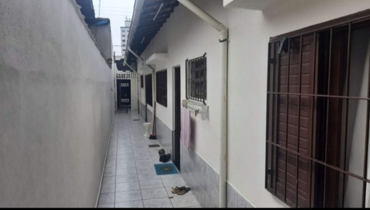 Imagem Casa com 4 Quartos à Venda, 94 m² em Vila Assunção - Praia Grande Imagem Casa com 4 Quartos à Venda, 94 m² em Vila Assunção - Praia Grande