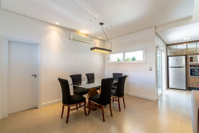 Imagem Casa com 3 Quartos à Venda, 200 m² em Estância Velha - Canoas Imagem Casa com 3 Quartos à Venda, 200 m² em Estância Velha - Canoas