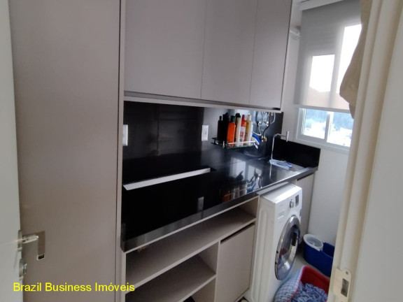 Imagem Imóvel com 3 Quartos à Venda, 128 m² em Centro - Balneário Camboriú Imagem Imóvel com 3 Quartos à Venda, 128 m² em Centro - Balneário Camboriú