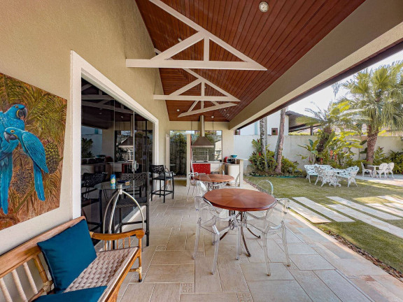 Imagem Casa com 3 Quartos à Venda, 1.050 m² em Alphaville - Santana De Parnaíba Imagem Casa com 3 Quartos à Venda, 1.050 m² em Alphaville - Santana De Parnaíba