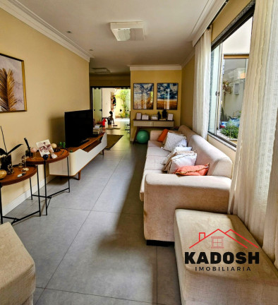 Imagem Casa com 3 Quartos à Venda, 200 m² em Sim - Feira De Santana Imagem Casa com 3 Quartos à Venda, 200 m² em Sim - Feira De Santana