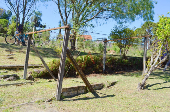 Imagem Casa com 4 Quartos à Venda, 156 m² em Santa Cruz - Guarapuava Imagem Casa com 4 Quartos à Venda, 156 m² em Santa Cruz - Guarapuava