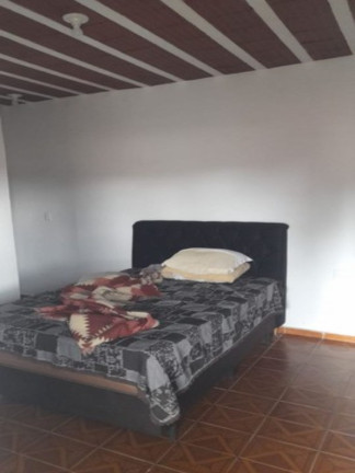 Imagem Casa com 1 Quarto à Venda, 50 m² em Petrópolis - Betim Imagem Casa com 1 Quarto à Venda, 50 m² em Petrópolis - Betim