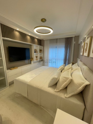 Apartamento com 3 Quartos à Venda, 256 m² em Centro - Balneário Camboriú